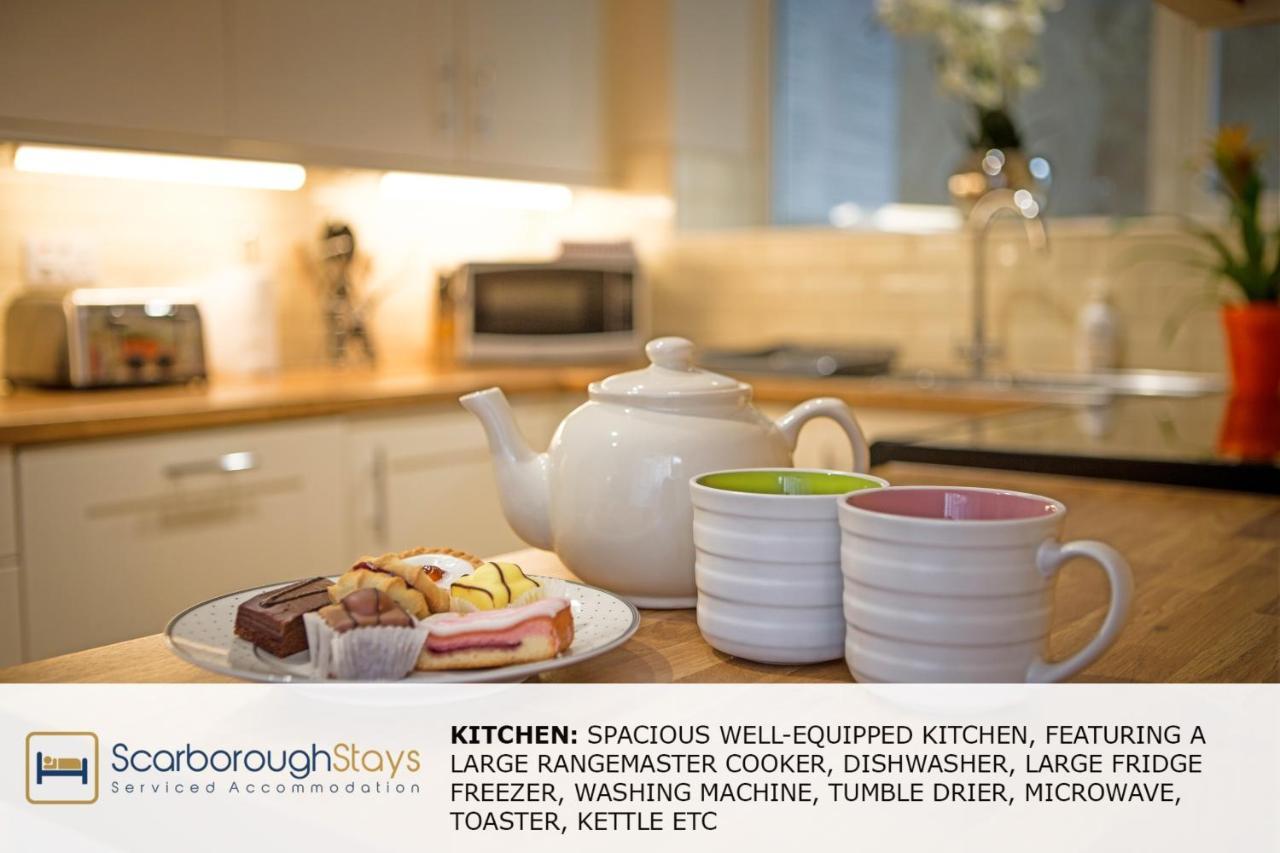 Scarborough Stays - Luxury Townhouse Ideal For Large Groups - Hot Tub 外观 照片